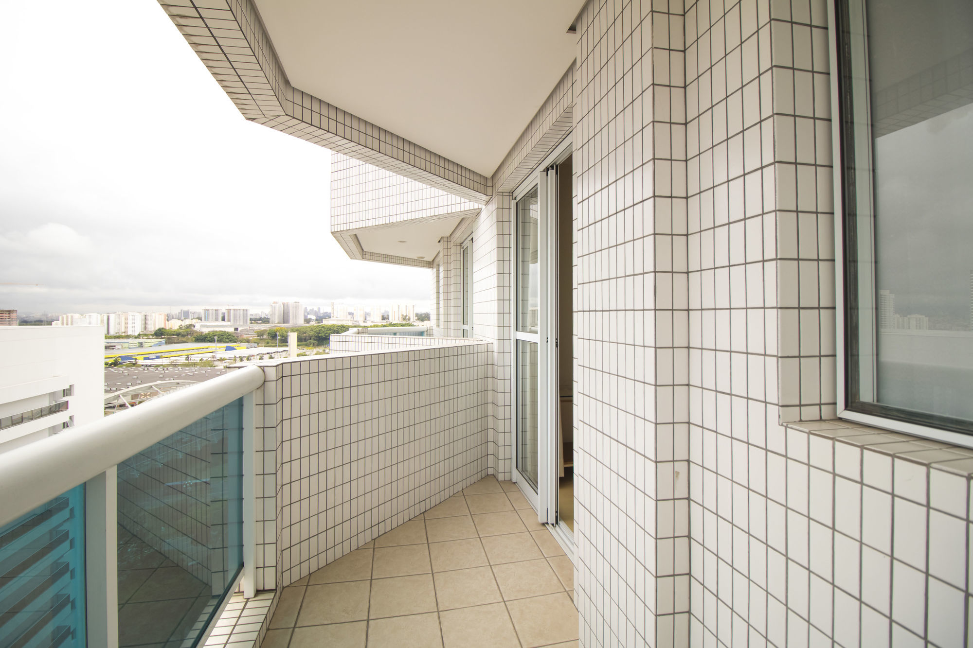 Hotel The Premium Osasco Kültér fotó