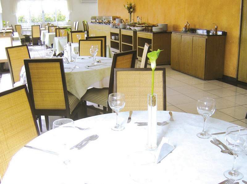 Hotel The Premium Osasco Kültér fotó